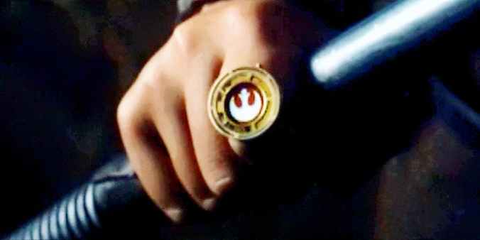 Star-Wars-Last-Jedi-Ending-Force-Broom-Kid